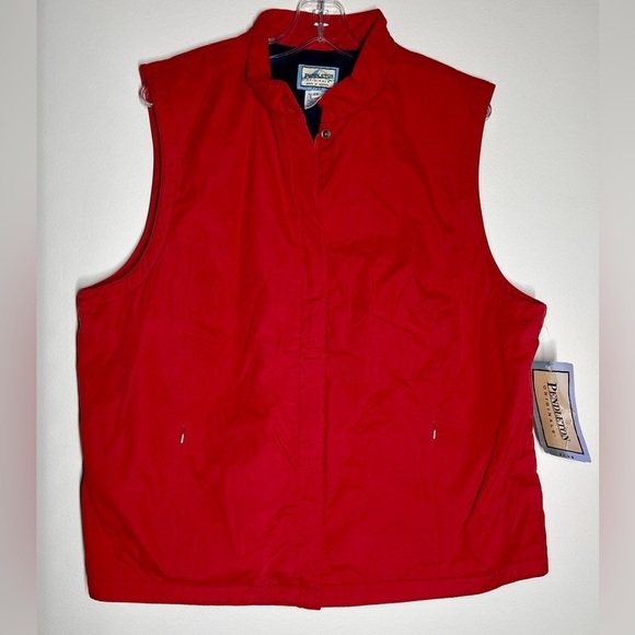 Pendleton | Red Vest & Plaid Interior | Women’s Plus Size 2X - Picture 2 of 4